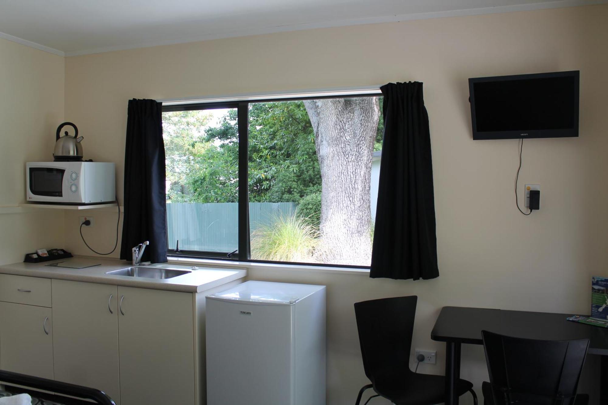 Geraldine Top 10 Holiday Park Room photo