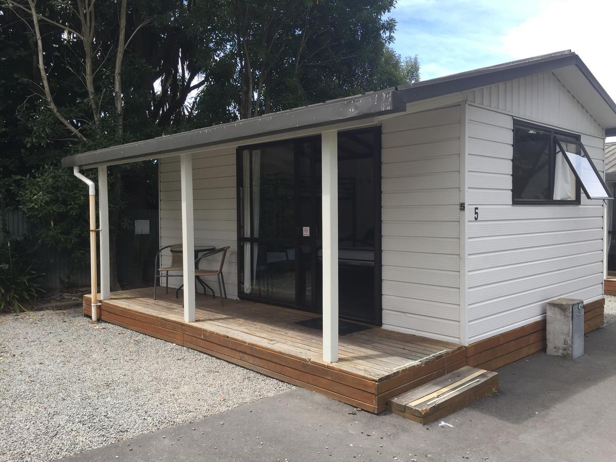 Geraldine Top 10 Holiday Park Exterior photo