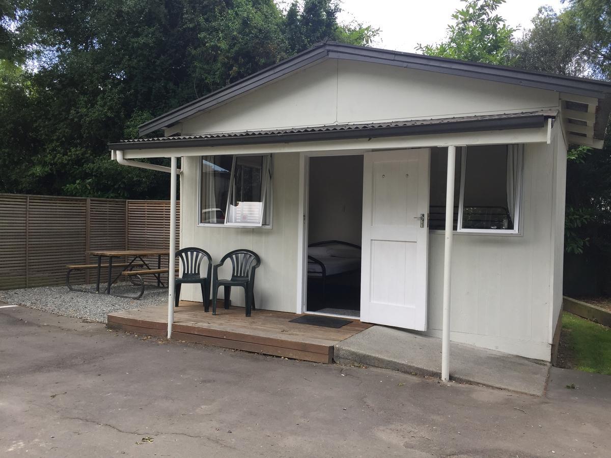 Geraldine Top 10 Holiday Park Exterior photo