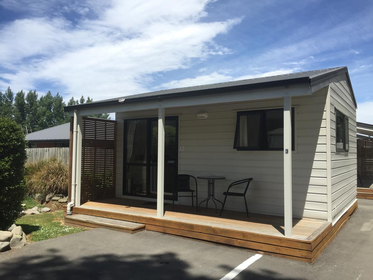 Geraldine Top 10 Holiday Park Exterior photo