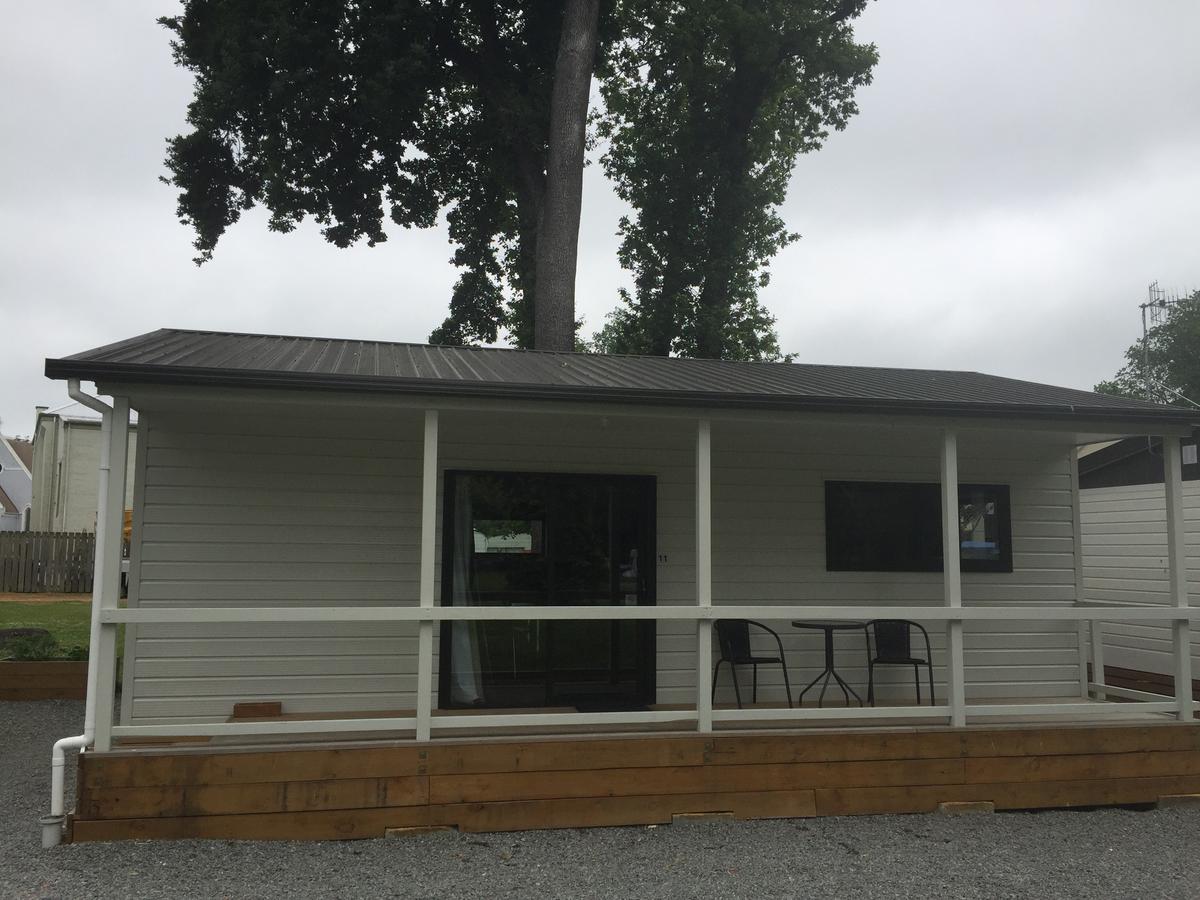 Geraldine Top 10 Holiday Park Exterior photo