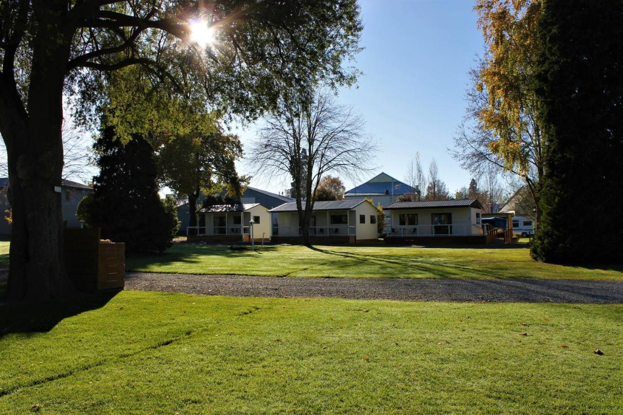 Geraldine Top 10 Holiday Park Exterior photo